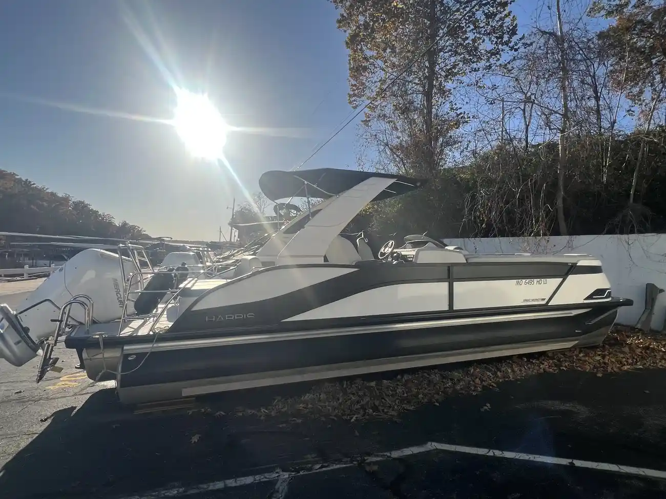 Harris Grand Mariner 270