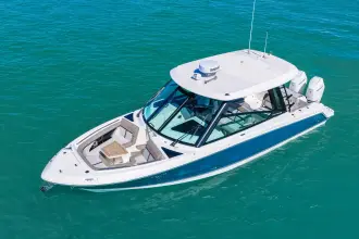 Thumbnail von Boston Whaler 330 Vantage