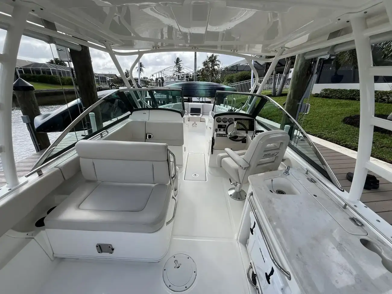 Thumbnail von Boston Whaler 270 Vantage