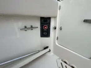 Thumbnail von Boston Whaler 270 Vantage