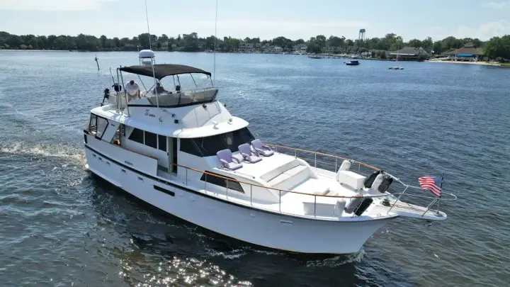 Hatteras 72 Motor Yacht de cubierta Tiamo