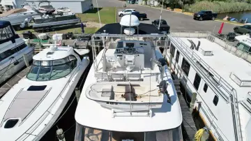 Thumbnail von Hatteras 72 Kokpit Motor Yatı Tiamo