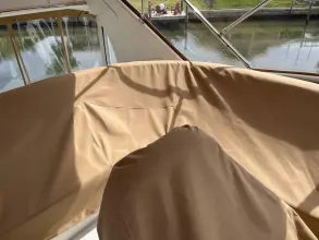 Thumbnail von Carver 396 Motor Yacht Quality Time