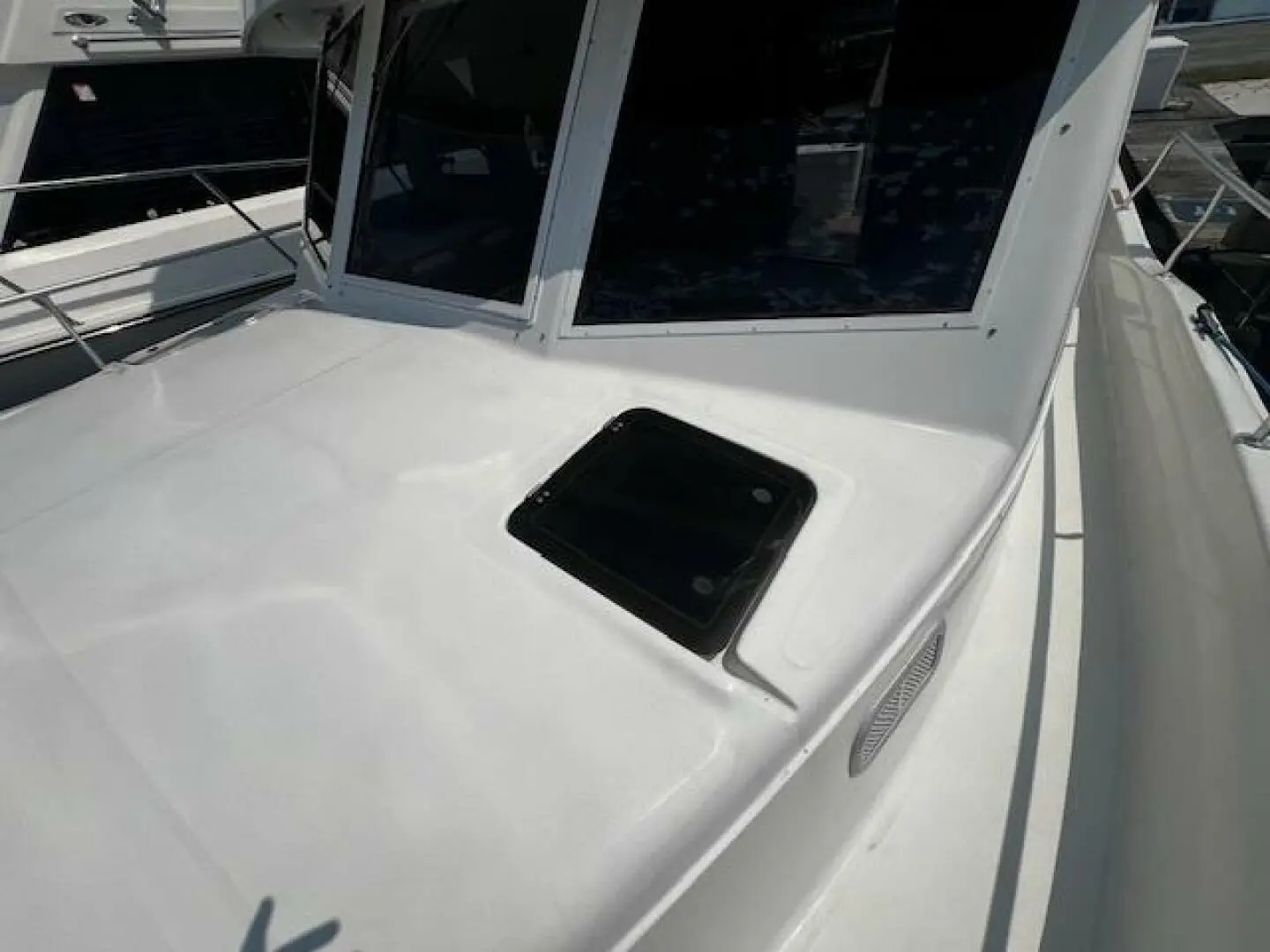 Thumbnail von Mainship 390 Donary