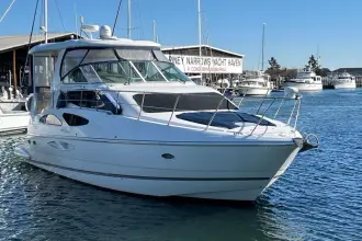 Thumbnail von Cruisers Yachts 4450 Express