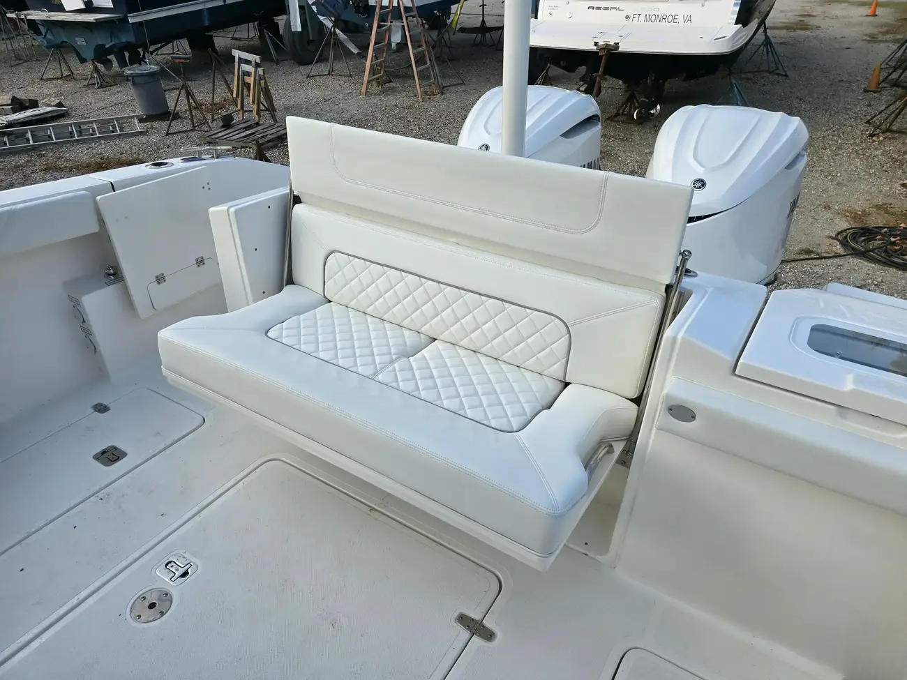 Thumbnail von Pursuit S 328