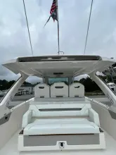 Thumbnail von Tiara Yachts 34 LS