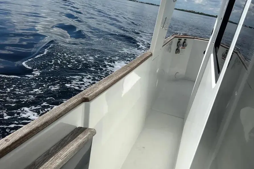 Thumbnail von Beneteau Swift Trawler 34