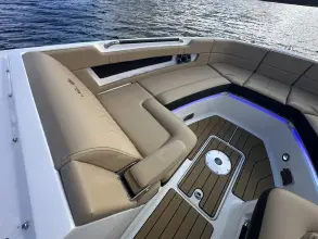 Thumbnail von Sea Ray SLX 310