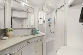 Thumbnail von Sea Ray 480 Sedan Bridge