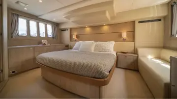 Thumbnail von Princess F62 1745