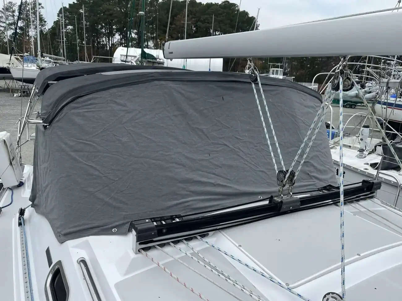 Thumbnail von Catalina 355 Selah