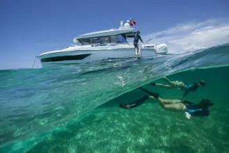 Thumbnail von Wellcraft Explorer 28