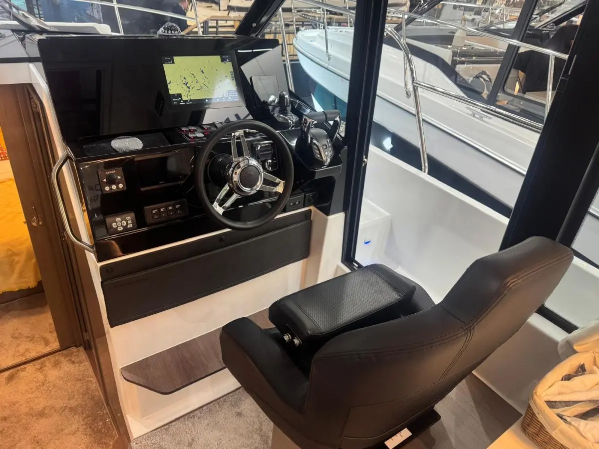 Thumbnail von Jeanneau Merry Fisher 1095 Coupé Jeanneau 1095 coupé serie 2