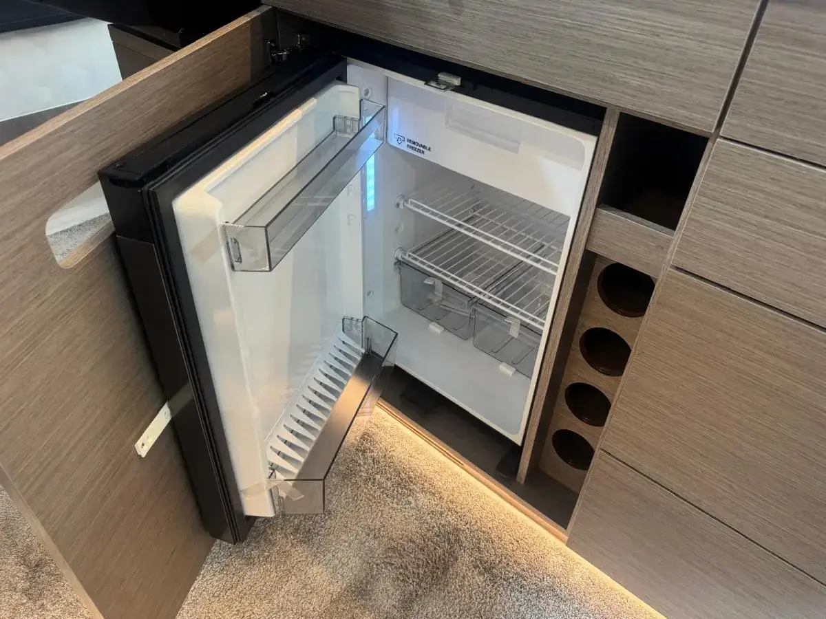 Thumbnail von Jeanneau Merry Fisher 1095 Coupé Jeanneau 1095 coupé serie 2