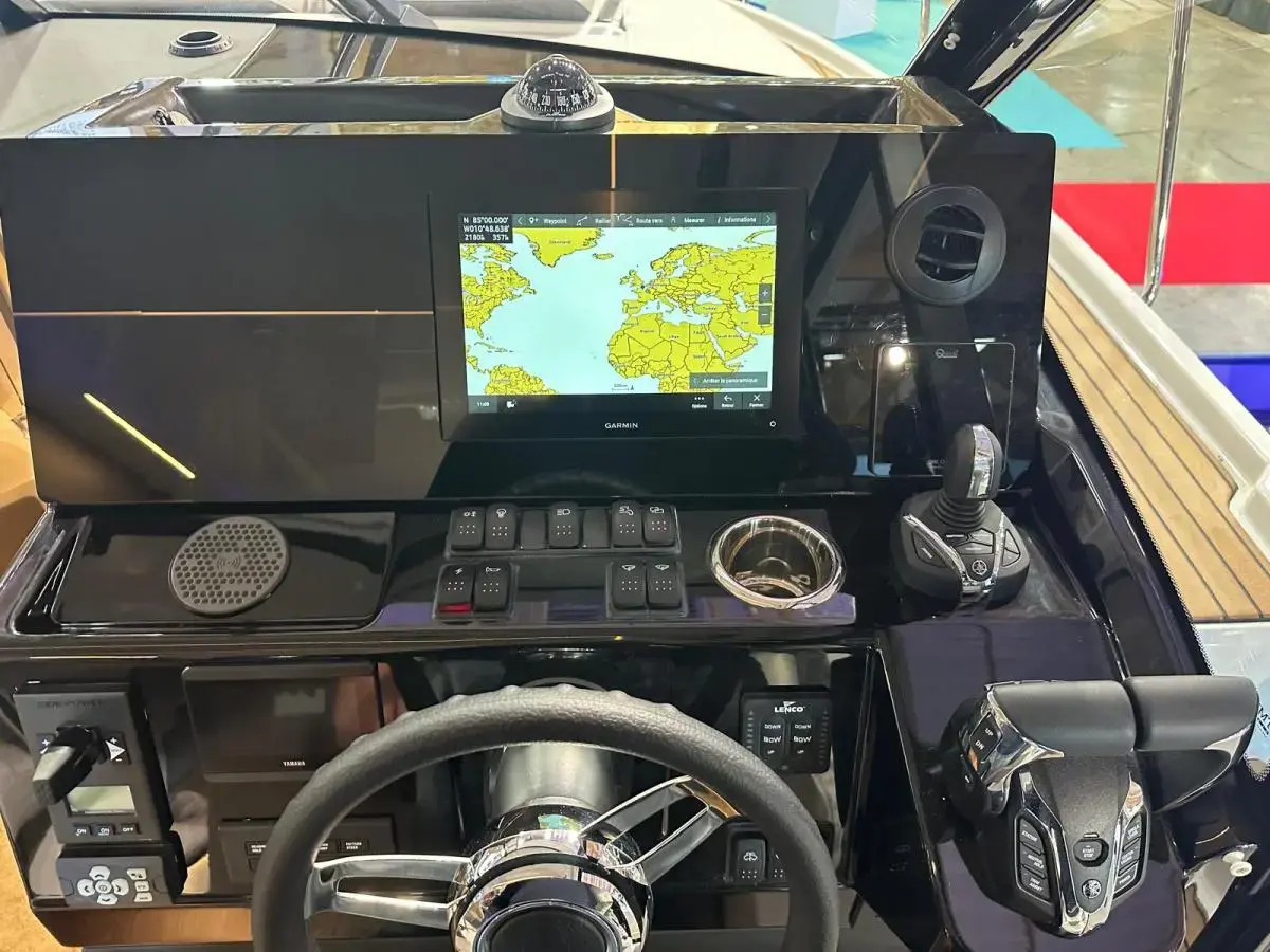 Thumbnail von Jeanneau Merry Fisher 1095 Coupé Jeanneau 1095 coupé serie 2