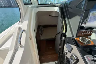 Thumbnail von Tiara Yachts 34 LS