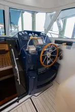 Thumbnail von Tiara Yachts 3100 Coronet