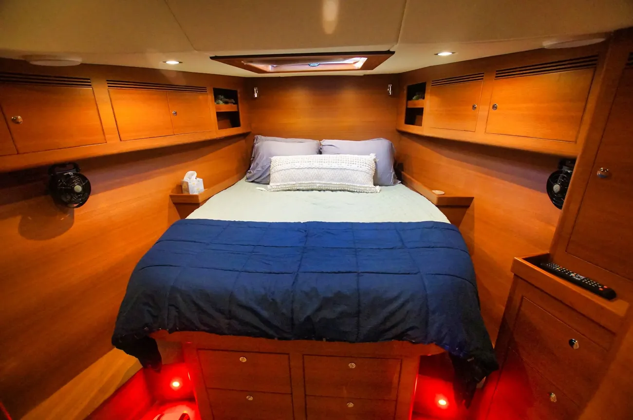 Thumbnail von Hylas H70