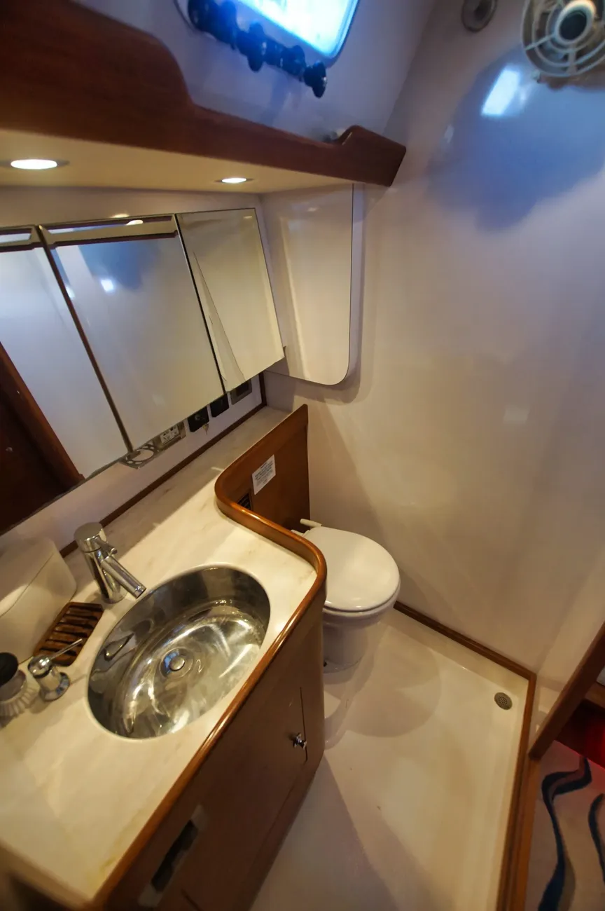 Thumbnail von Hylas H70