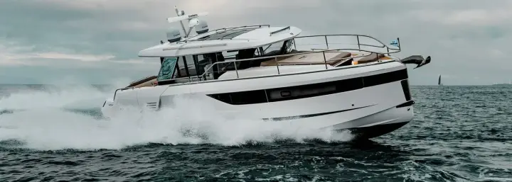 Wellcraft Explorer 28