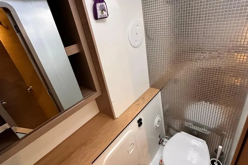 Thumbnail von Lagoon 42 JACK