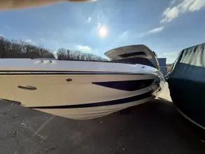 Thumbnail von Sea Ray SLX 350