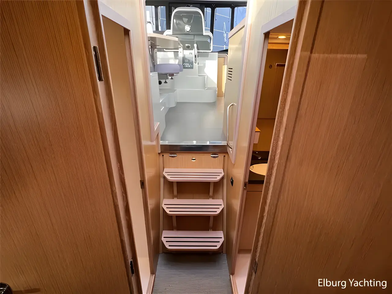 Thumbnail von Bavaria E40 Sedan