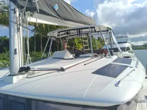 Thumbnail von ラグーン 450 F