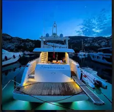 Thumbnail von Uniesse 72 Flybridge STRADIVARIA