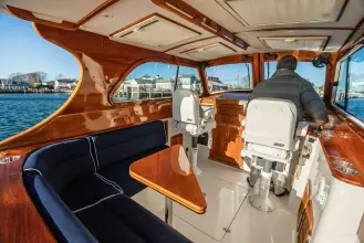 Thumbnail von Hinckley Picnic Boat 36 YAHTZEE