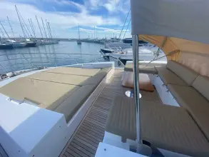 Thumbnail von Azimut 77s