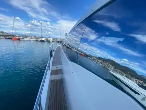 Thumbnail von Azimut 77s