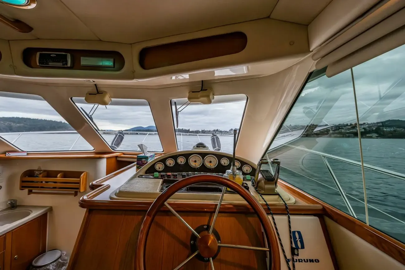 Thumbnail von Riviera 4400 Sport Yacht