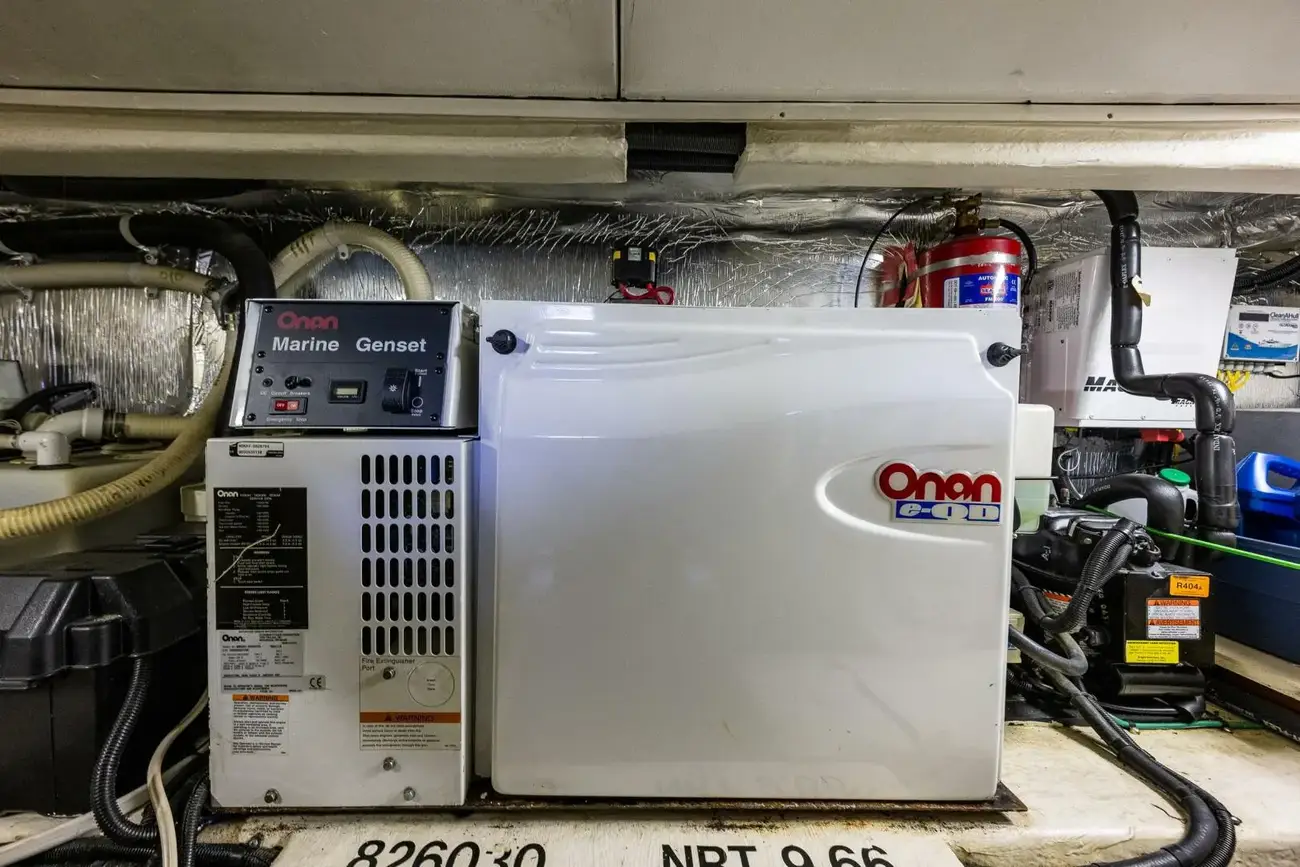 Thumbnail von Riviera 4400 Sport Yacht