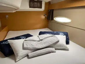 Thumbnail von Fountaine Pajot Lipari 41