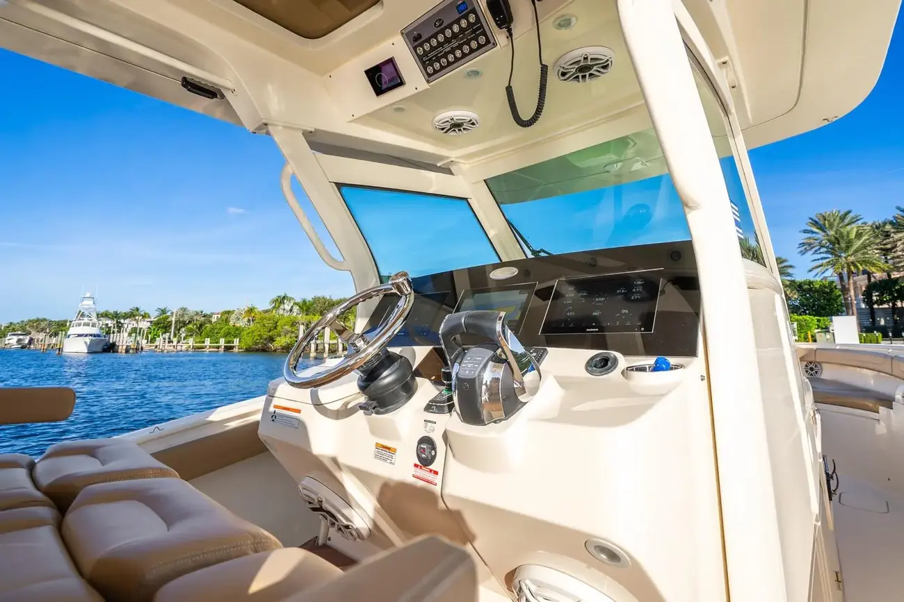 Thumbnail von Scout 355 LXF