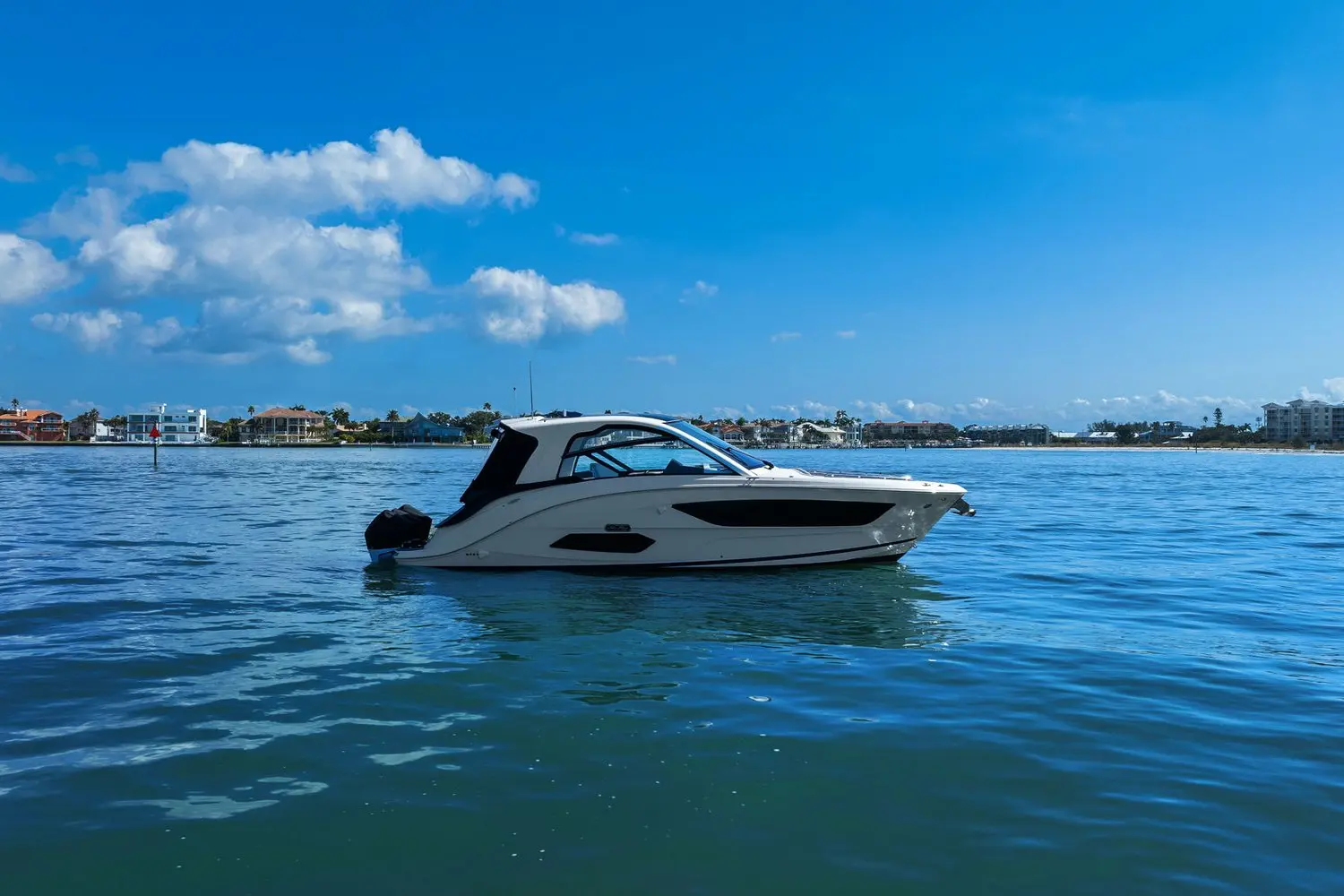 Thumbnail von Sea Ray 370 Sundancer z silnikiem zewnętrznym