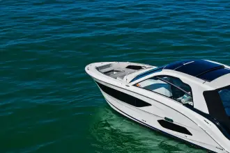 Thumbnail von Sea Ray 370 Sundancer fuera de borda