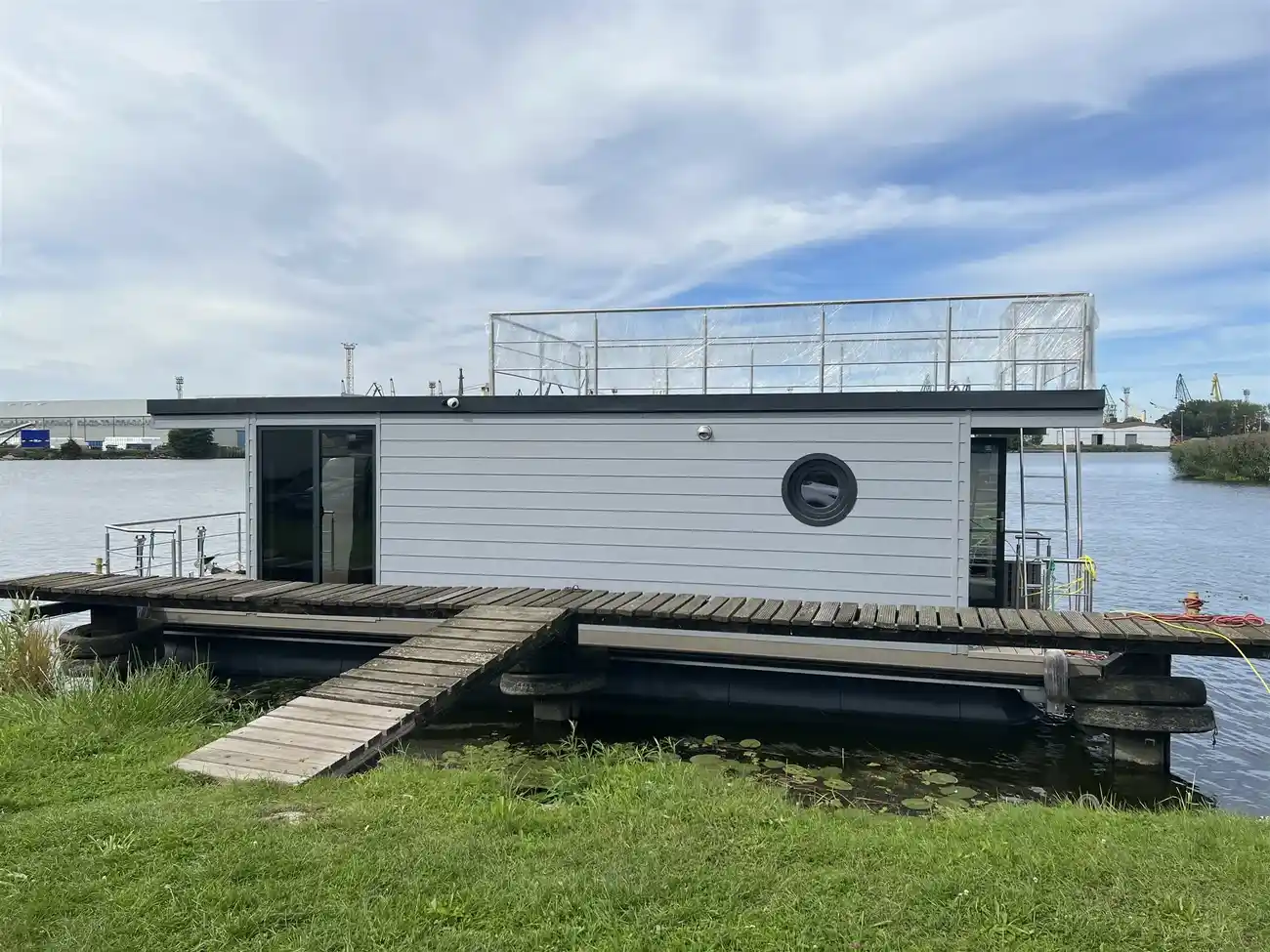 Thumbnail von Aqua House Hausboot Harmonia 340