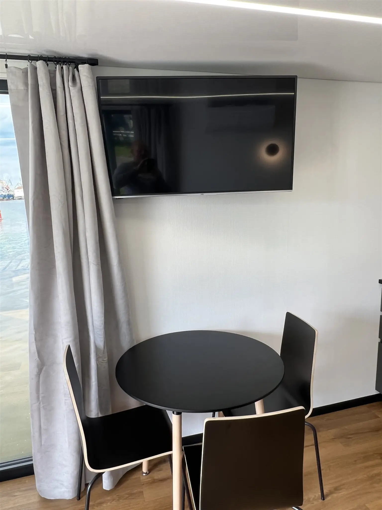 Thumbnail von Aqua House Hausboot Harmonia 340