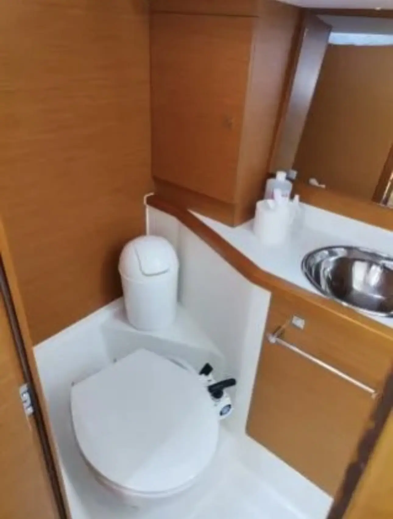 Thumbnail von Jeanneau Sun Odyssey 389