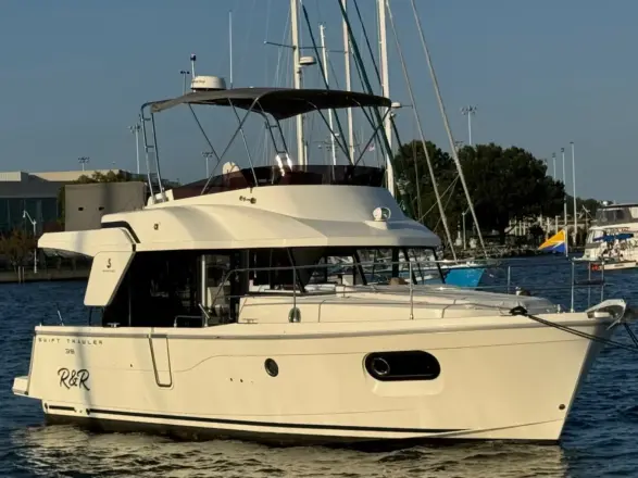 Beneteau Swift Trawler 35 R&amp;R