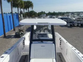 Thumbnail von Twin Vee 280 GFX2