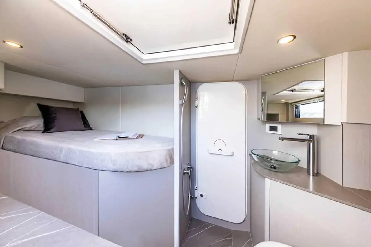 Thumbnail von Absolute Navetta 53