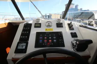 Thumbnail von Beneteau Swift Trawler 30