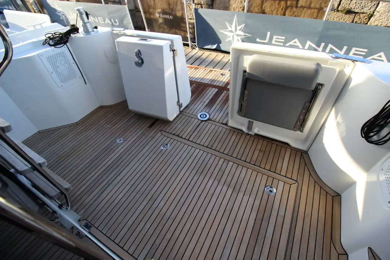 Thumbnail von Beneteau Swift Trawler 30