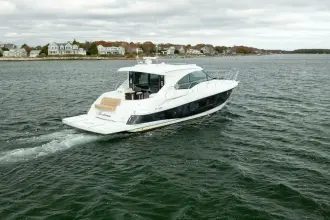 Thumbnail von Cruisers Yachts 45 Cantius Abundance
