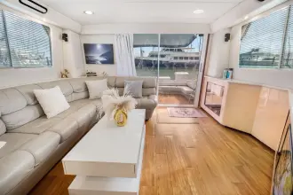 Thumbnail von Sea Ray 550 Sedan Köprü