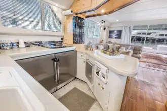 Thumbnail von Sea Ray 550 Sedan Köprü